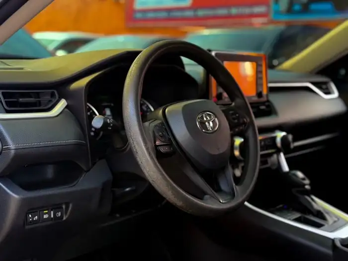 2022 Toyota RAV4 LE — 7