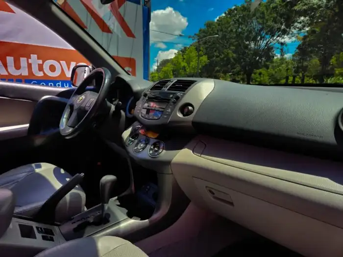 2011 Toyota RAV4 LIMITED 2WD — 9
