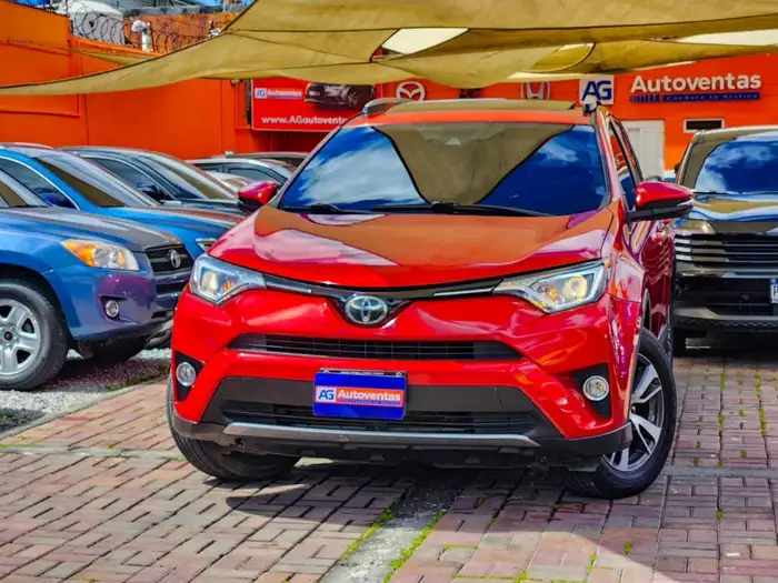 2017 Toyota RAV4 XLE AWD — 2