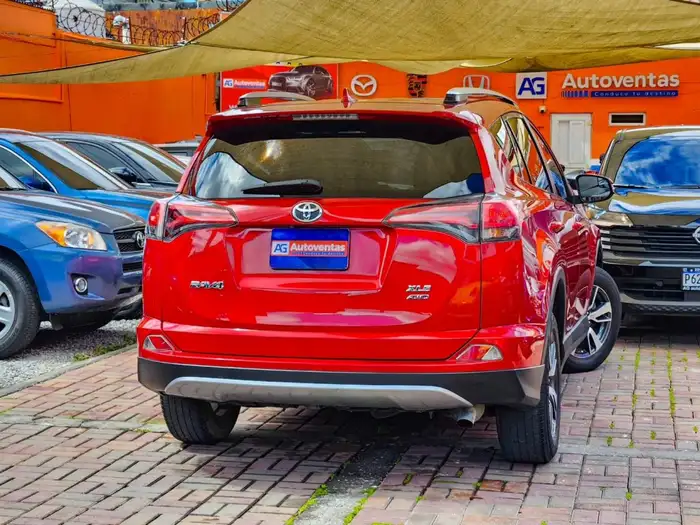 2017 Toyota RAV4 XLE AWD — 6