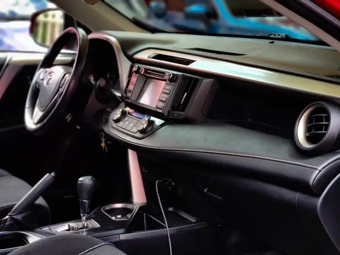 2017 Toyota RAV4 XLE AWD — 9