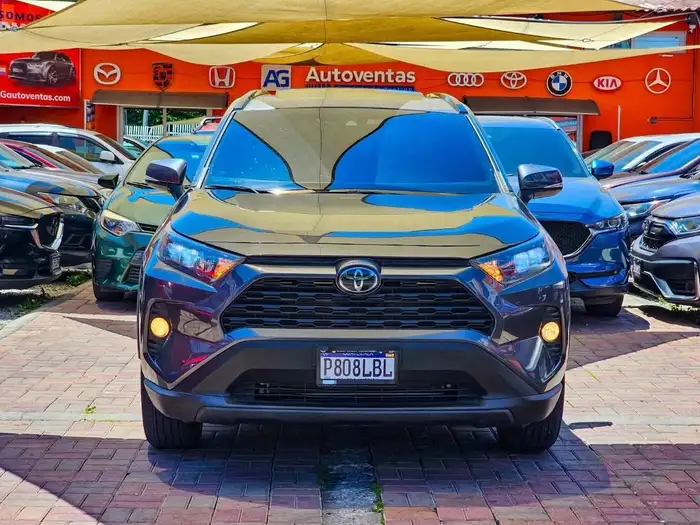 2021 Toyota RAV4 XLE AWD — 11