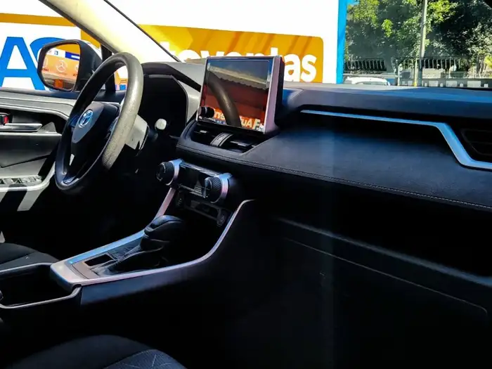 2024 Toyota RAV4 XLE AWD — 9