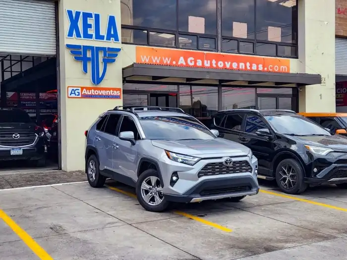 2024 Toyota RAV4 XLE AWD — 3