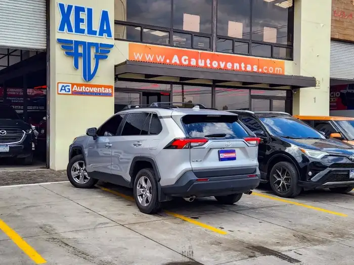 2024 Toyota RAV4 XLE AWD — 6