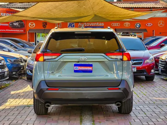 2022 Toyota RAV4 XLE FWD — 5