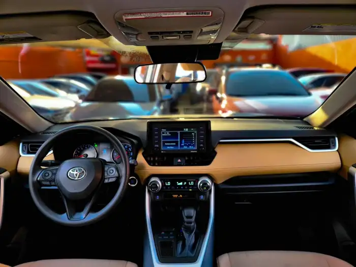 2022 Toyota RAV4 XLE FWD — 8