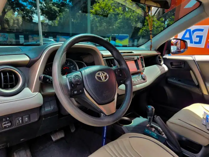 2013 Toyota RAV4 XLE — 7