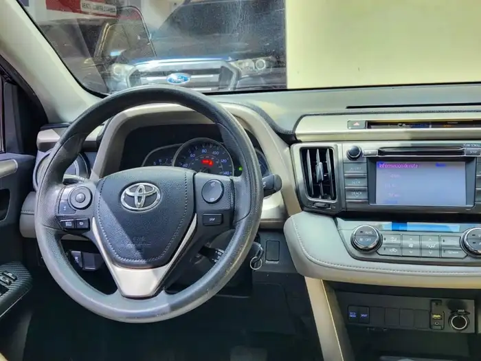 2013 Toyota RAV4 XLE — 10