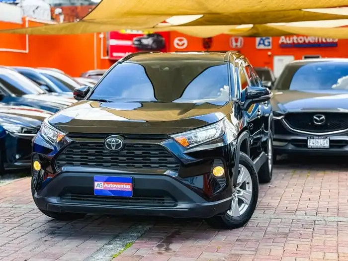 2020 Toyota RAV4 XLE — 3
