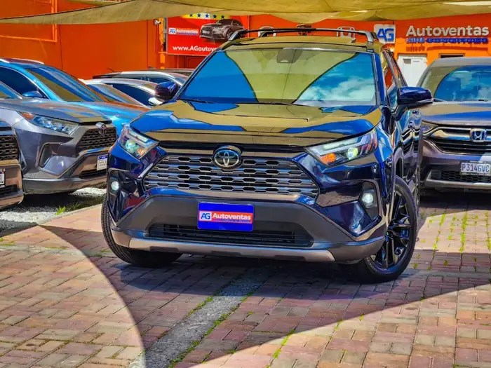 2024 Toyota RAV4 XLE PREMIUM — 2