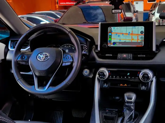 2024 Toyota RAV4 XLE PREMIUM — 10