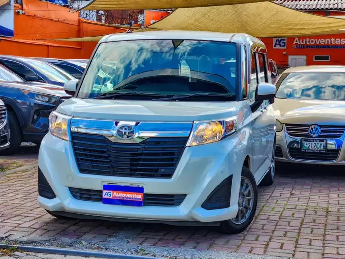 2020 Toyota ROOMY JDM — 2