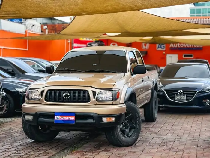 2004 Toyota Tacoma — 3