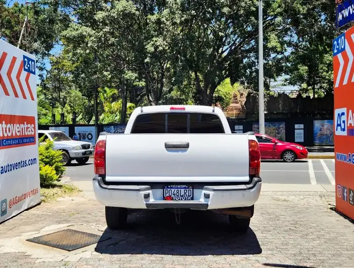 2013 Toyota TACOMA REGULAR CAB 4X2 MECANICO — 5