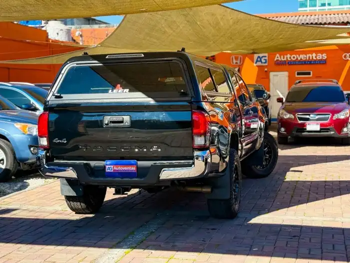 2019 Toyota TACOMA SR5 EXTRA CAB 4X4 — 6