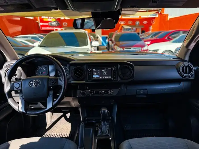 2019 Toyota TACOMA SR5 EXTRA CAB 4X4 — 8