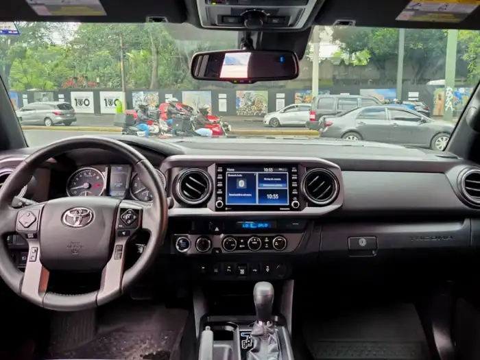 2021 Toyota TACOMA TRD OFF ROAD DOUBLE CAB 4X4 — 8