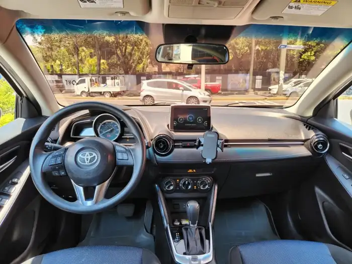 2018 Toyota YARIS iA — 8