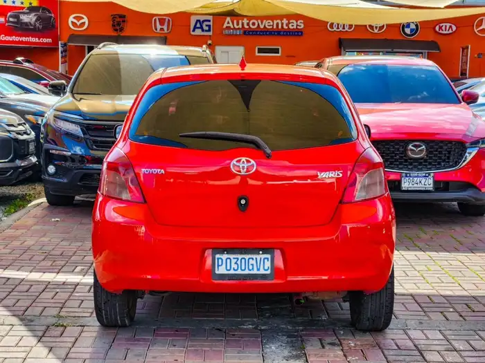 2007 Toyota Yaris — 5