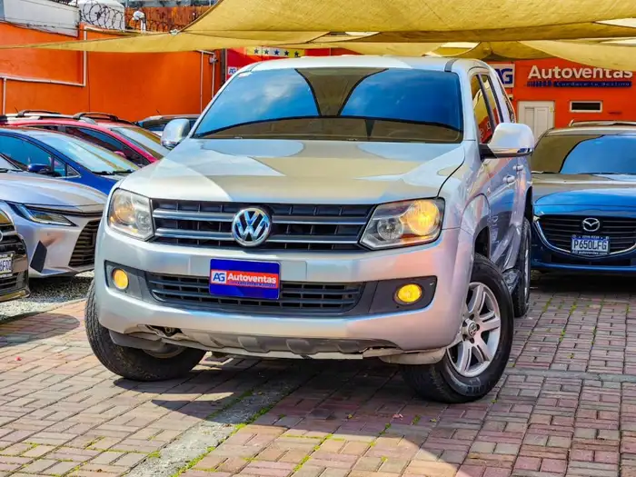 2017 Volkswagen AMAROK 4MOTION AUTOMÁTICO DE AGENCIA — 2