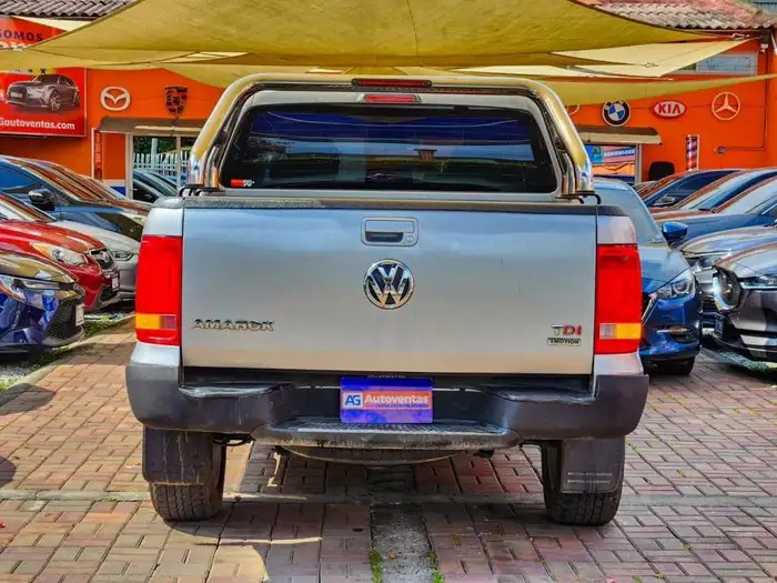 2017 Volkswagen AMAROK 4MOTION AUTOMÁTICO DE AGENCIA — 5