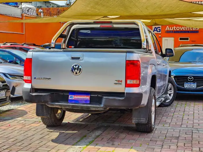 2017 Volkswagen AMAROK 4MOTION AUTOMÁTICO DE AGENCIA — 6