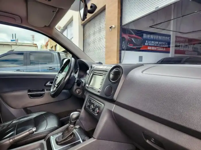 2017 Volkswagen AMAROK 4MOTION AUTOMÁTICO DE AGENCIA — 9