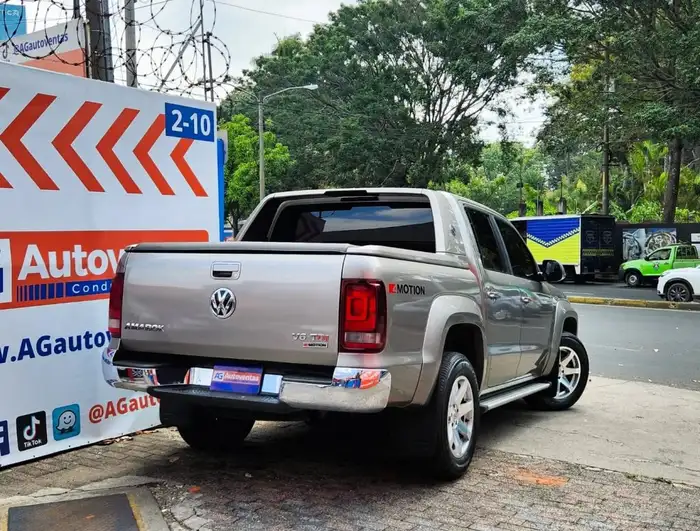 2019 Volkswagen AMAROK V6 EXTREME DE AGENCIA — 4