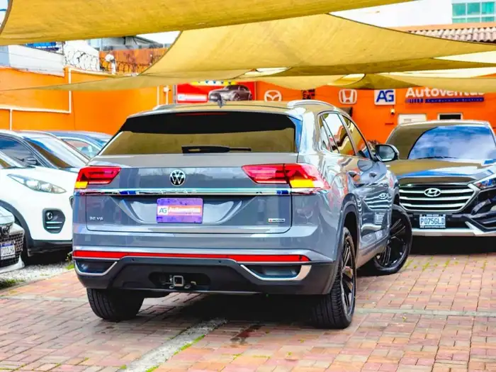 2022 Volkswagen ATLAS CROSS SE SPORT — 6
