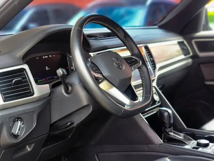 2022 Volkswagen ATLAS CROSS SE SPORT — 7
