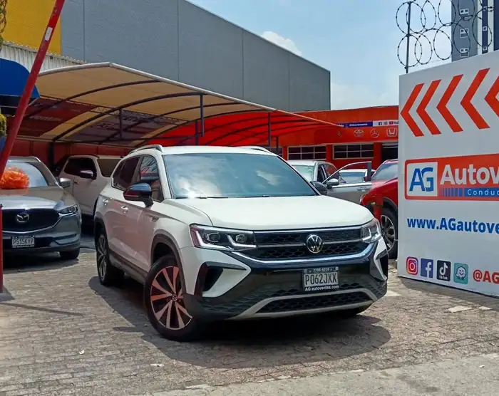 2022 Volkswagen TAOS HIGHLINE 250 TSI DE AGENCIA — 3