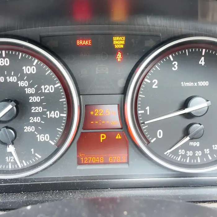 2013 BMW X1 sDrive28i — 9