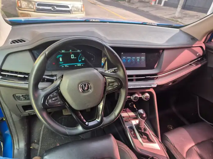 2022 Changan Cs15 — 5