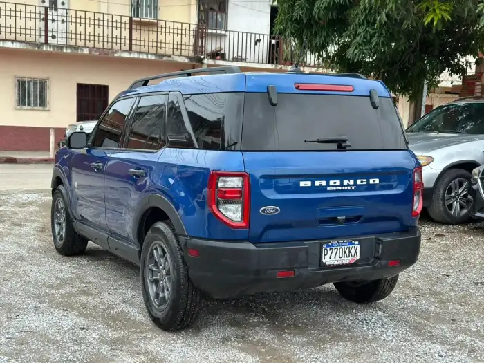 2023 Ford BRONCO 2023 AUTOMTICA — 3
