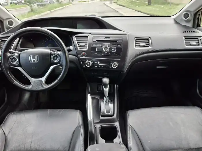 2013 Honda Civic — 8