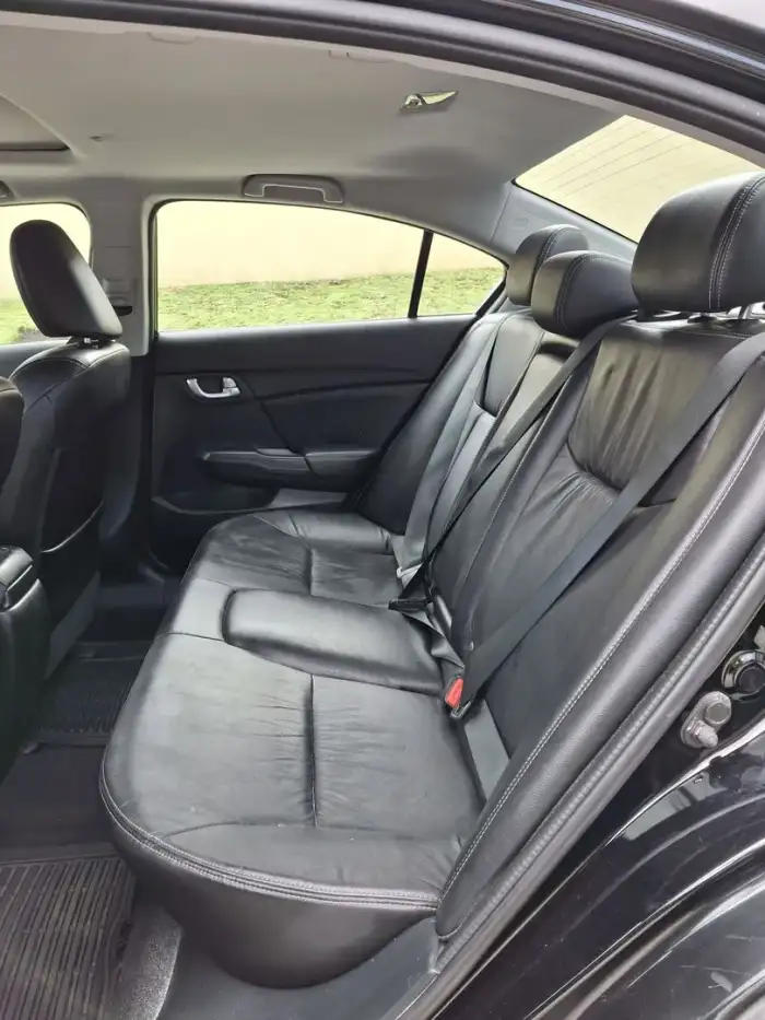 2013 Honda Civic — 9