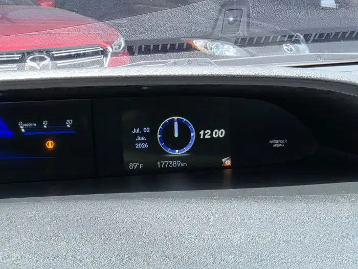 2015 Honda CIVIC SE M — 11
