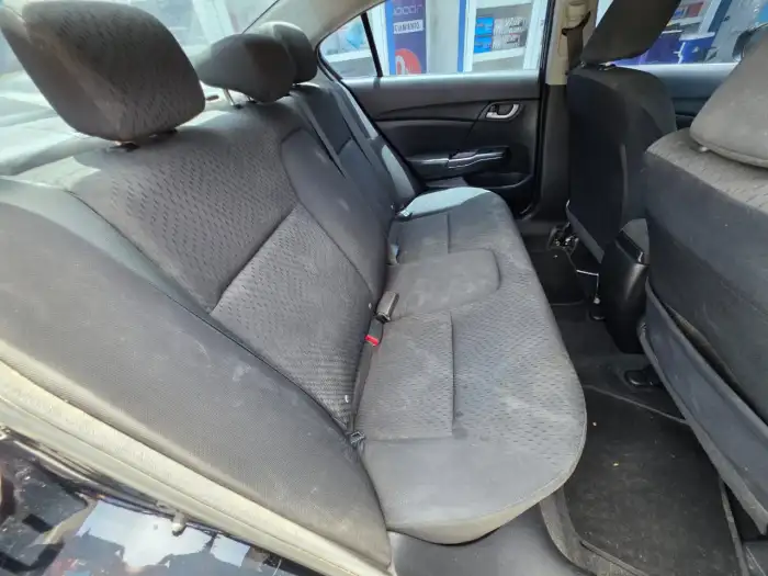 2015 Honda CIVIC SE M — 9