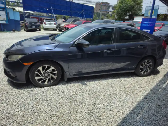 2017 Honda CIVIC XL — 3