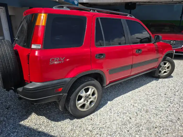 2001 Honda CR-V 4X2 — 4