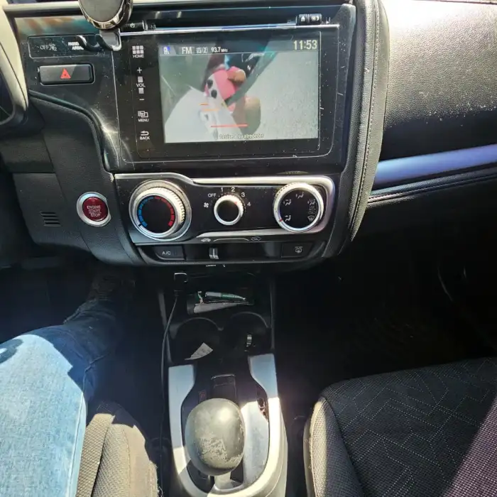 2015 Honda FIT SPORT — 11