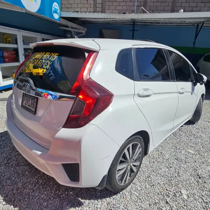 2015 Honda FIT SPORT — 5