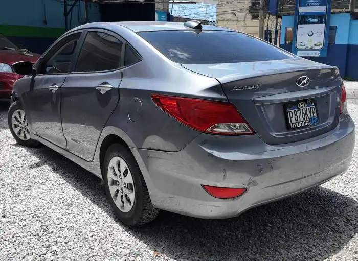 2016 Hyundai ACCENT 2016 ECONMICO Y CONFIABLE MECANICO — 3