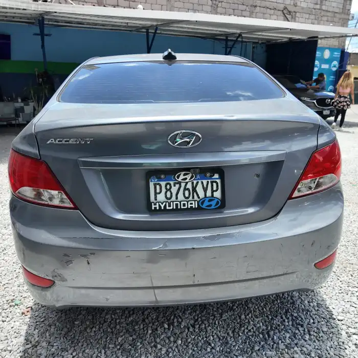 2016 Hyundai ACCENT 2016 ECONMICO Y CONFIABLE MECANICO — 4