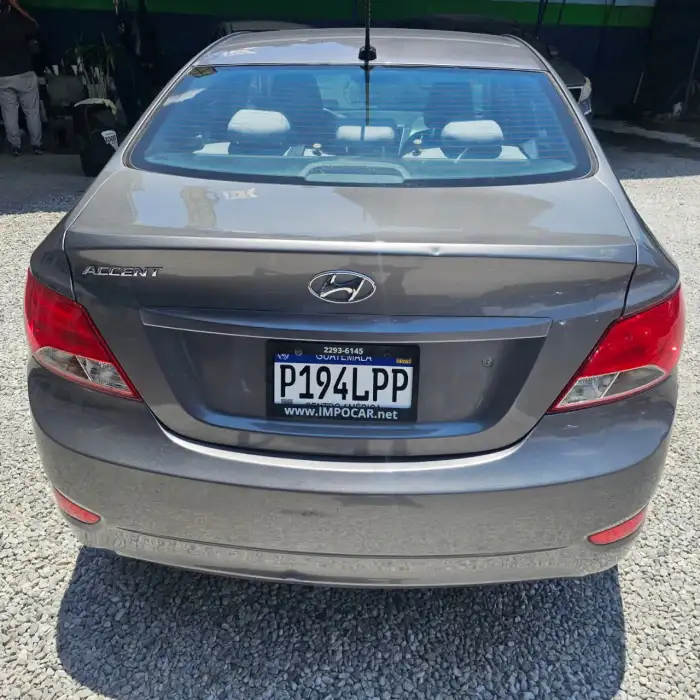 2017 Hyundai Accent — 5