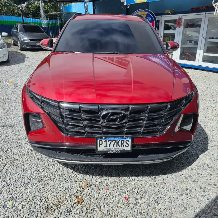 2024 Hyundai Tucson 2024 Motor 20 De agencia 12000 kms — 2