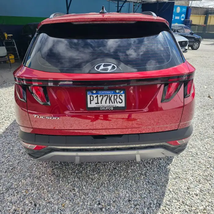 2024 Hyundai Tucson 2024 Motor 20 De agencia 12000 kms — 5