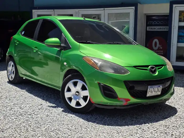 2012 Mazda 2 2012 AUTOMTICO — 1