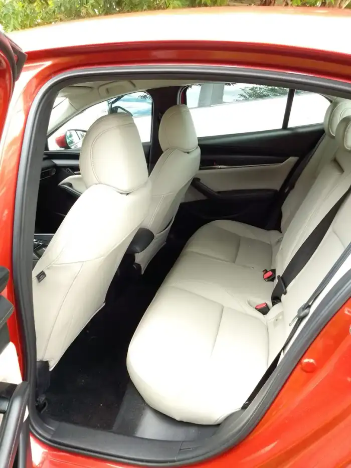 2019 Mazda 3 — 10